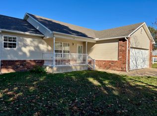 502 Akron St NE, Gravette, AR 72736