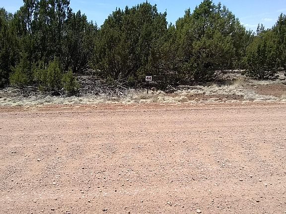 4th image of CR 3026 N Lot 44 Trail #44