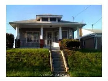 5025 Ames St NE photo 1