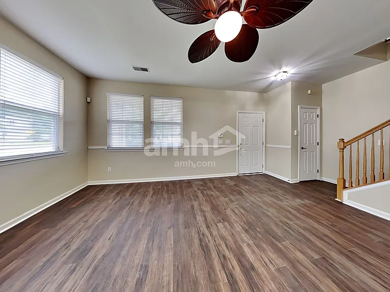 1306 Song Sparrow Way — Photo 8