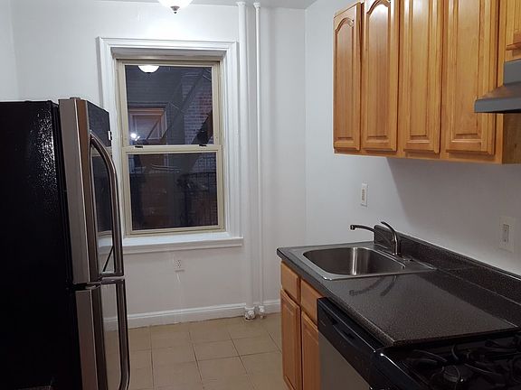 2nd image of 4836 44th St #6D