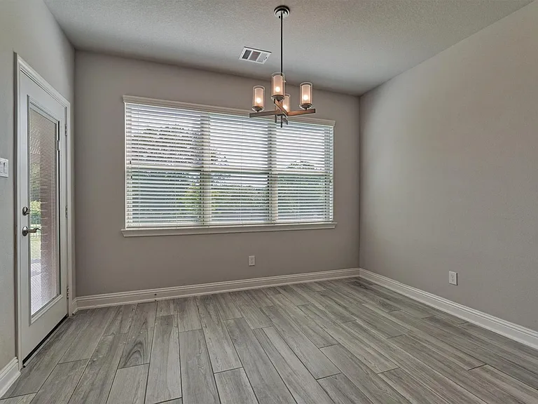 180 Racetrack Ln — Photo 19