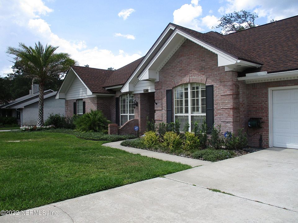 1st image of 11977 Oldfield Pointe Dr