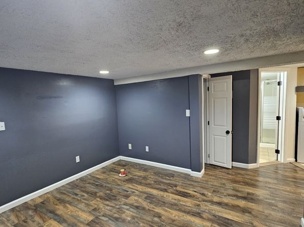 (undisclosed Address)