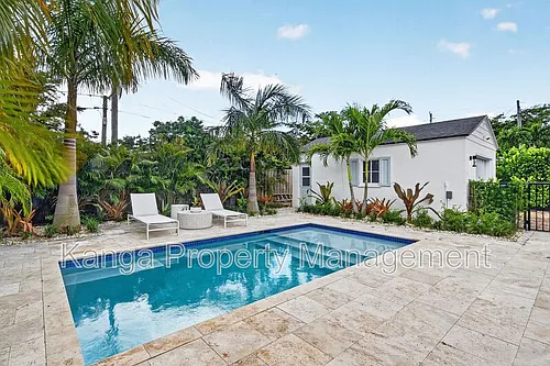 236 Greymon Dr Photo 1