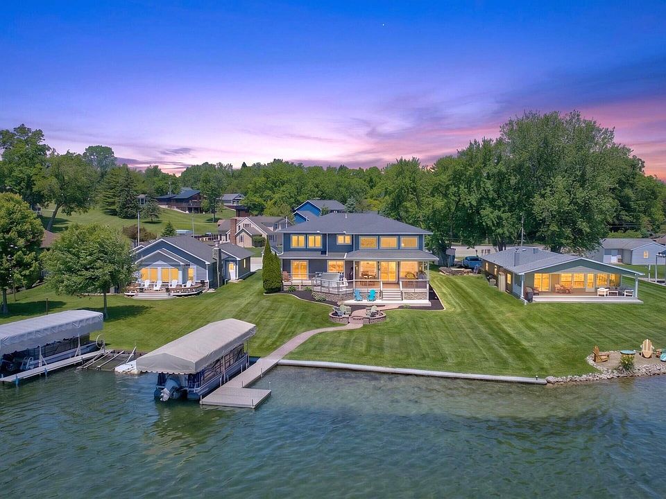1st image of 260 Pine Hill Lake Dr