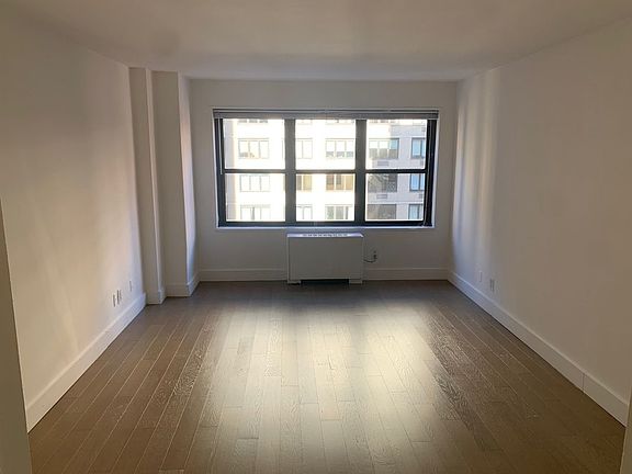 5th image of 120 E 37th St #5C