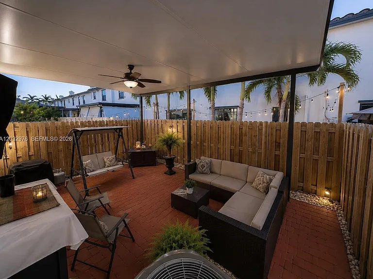25320 SW 115th Ct #25320 — Photo 18