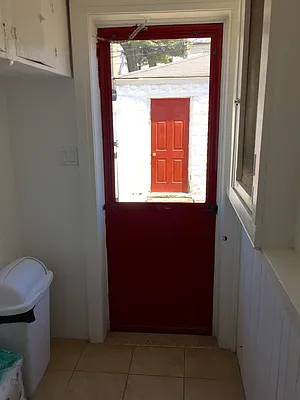 Sold by Remax Real Estate Professionals | media 27