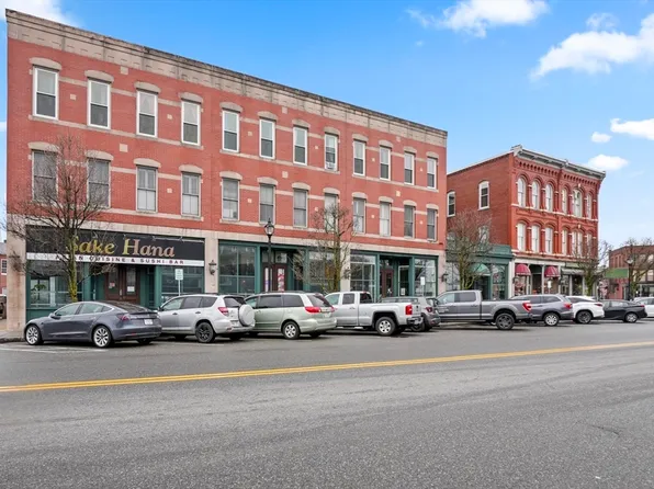 21 South St APT 35, Westborough, MA 01581