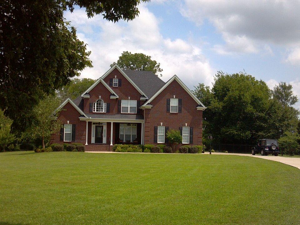 1st image of 2205 Sagewood Ct