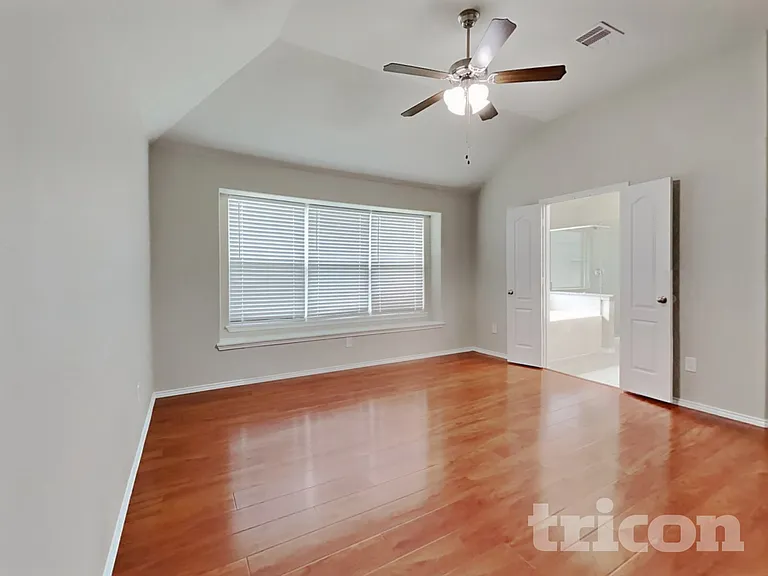 13702 Sun Bear Ct — Photo 17