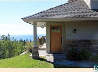 21 Tall Timbers Ln, Lutsen, MN 55612