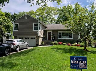 63 Winding Wood Rd S, Pt Chester, NY 10573