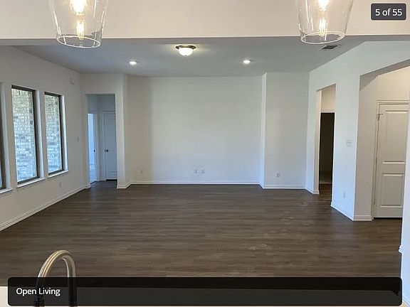 5th image of 1736 Everglades Dr