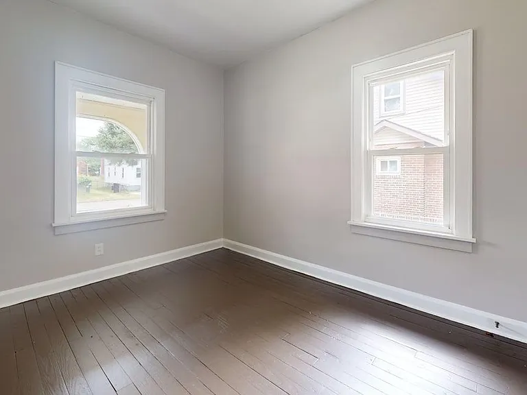 1537 Tanner Ave SW — Photo 9