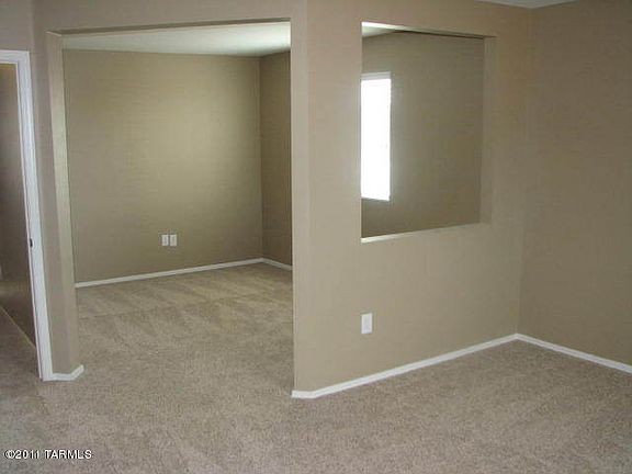 4th image of 444 W Courts Redford Pl W