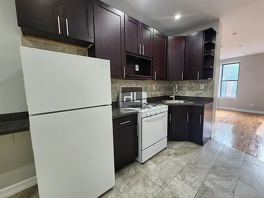 Rented by Highline Residential | media 5