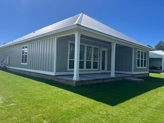 Back Porch
now Screened
