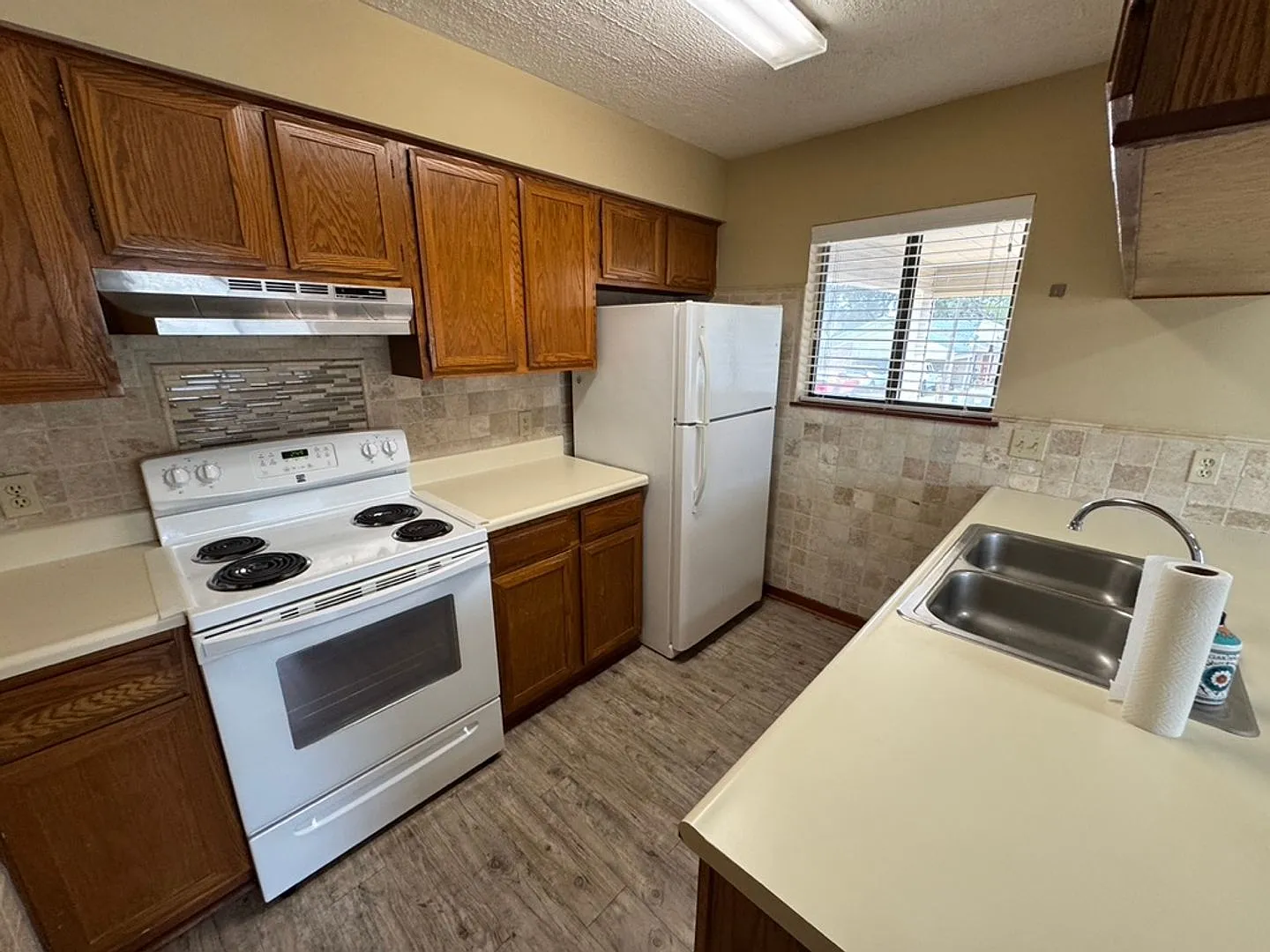 2-Bedroom, 2-Bath Corner-Lot Home for Rent in Niceville, FL — Photo 4