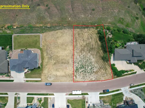 1913 Whispering Ridge Dr, Great Falls, MT 59405