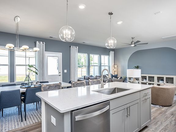 Plenty of Space to Entertain