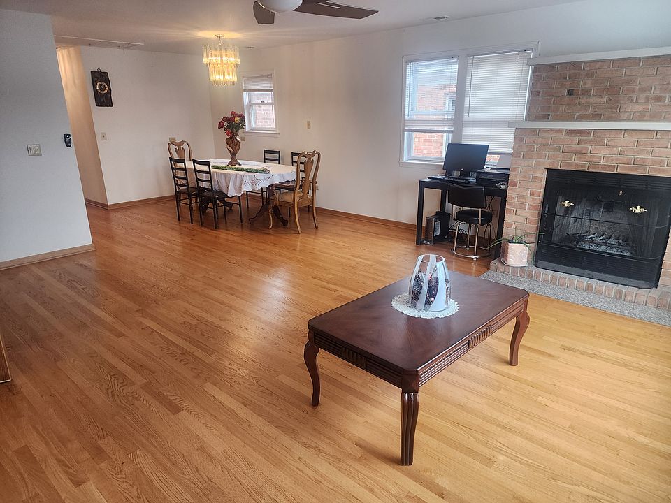 1st image of 3816 N Paris Ave #2