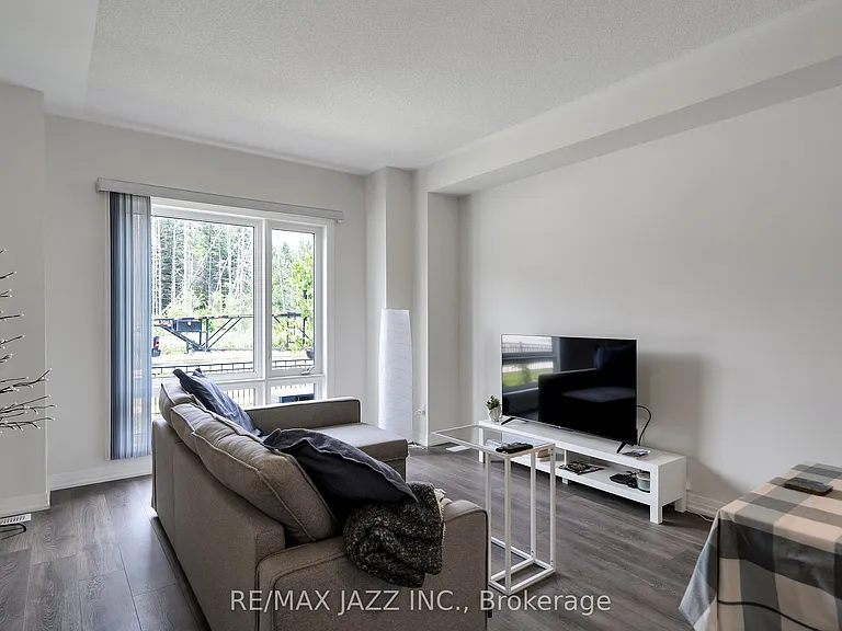 16 Klein Way — Photo 9