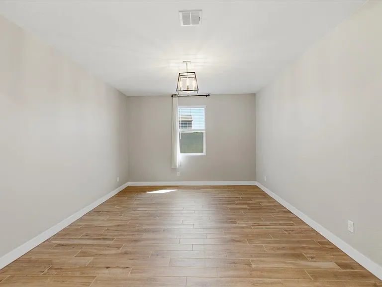 2225 N 140th Dr — Photo 18