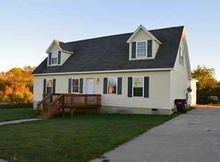 408 E Classic Village Ln, Mount Sterling, KY 40353