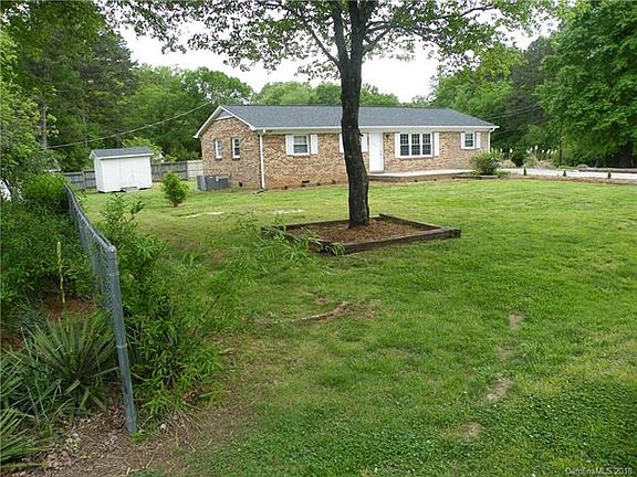 3rd image of 231 Keener Dr