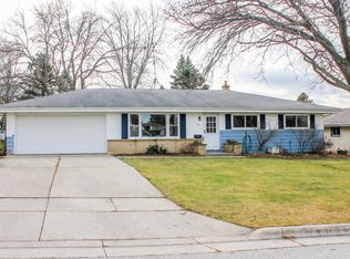 915 Anton Rd, Plymouth, WI 53073