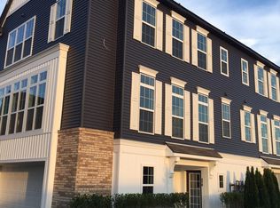 820 Mayer Pl, Lancaster, PA 17601
