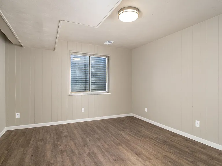 Bedroom 4 - lower level master