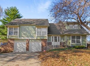 13106 Corrington Ave, Grandview, MO 64030