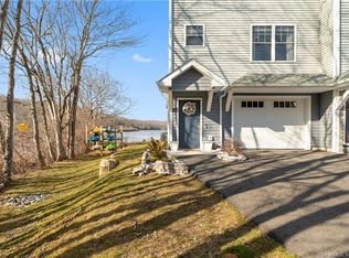 287 Boston Post Rd #R1, East Lyme, CT 06333