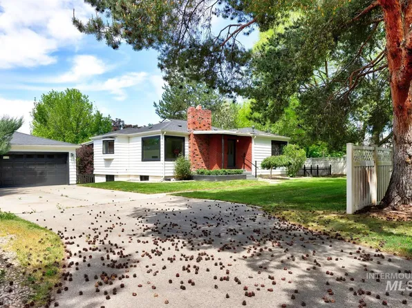 743 N Horseshoe Bend Rd, Eagle, ID 83616