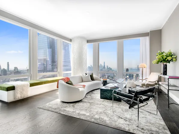 35 Hudson Yards 5504 image 2 of 16