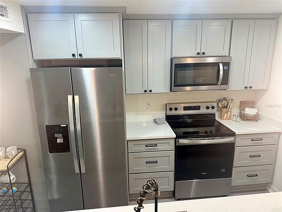 4th image of 337 Rex Pl Unit B