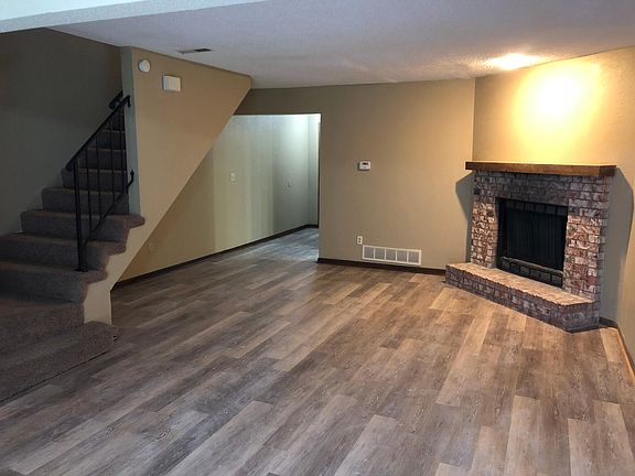 2nd image of 429 NE Churchill St