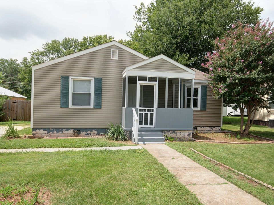1st image of 905 Linwood Dr NW