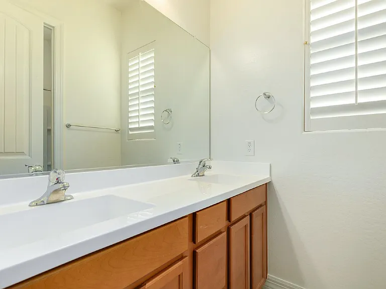 8833 S 167th Ln — Photo 23