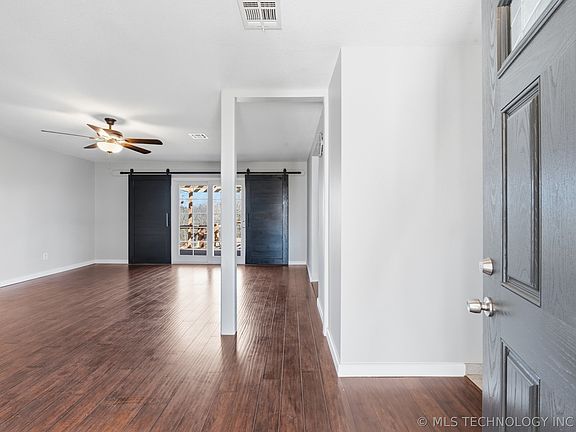 4th image of 15201 S 4100th Rd