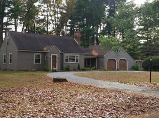 91 Parkerview St, Springfield, MA 01129