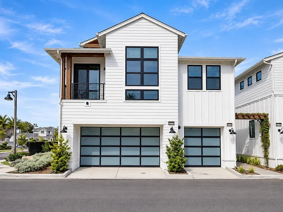 1226 Molara Ln