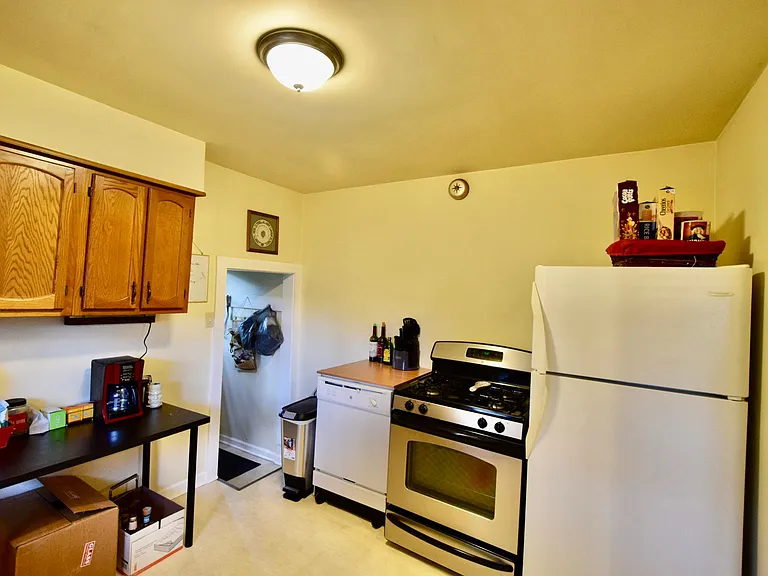6308 Bedford St — Photo 6