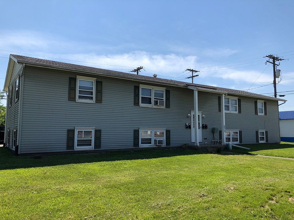 1st image of 230 Fairway Dr APT A