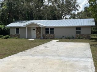 7347 NW 86th Ct, Okeechobee, FL 34972