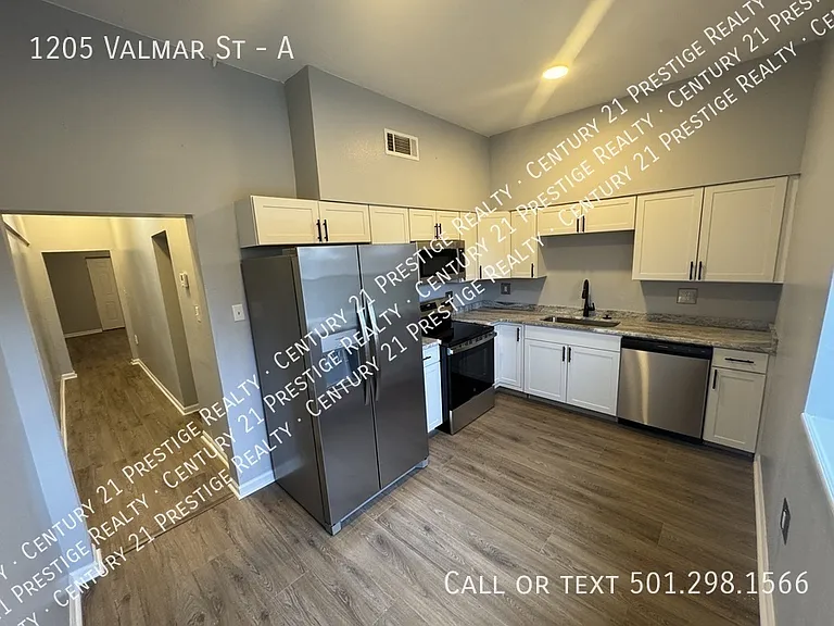1205 Valmar St #A — Photo 7