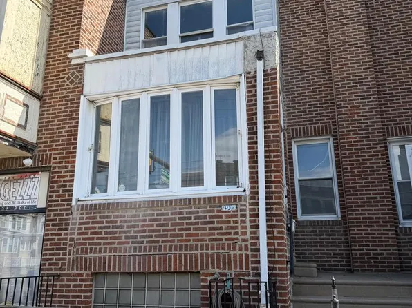 2903 Robbins Ave, Philadelphia, PA 19149